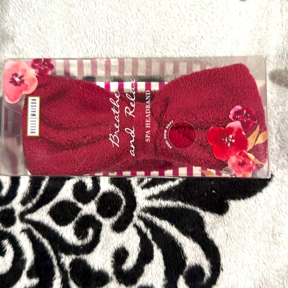 Belle Maison Dark Red Spa Headband & 7pc Champagne  Bath Bomb Set! New with tags - Picture 2 of 6
